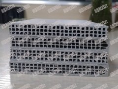 新型塑料建筑模板降低建筑模板工程成本，迅速抢占市场份额